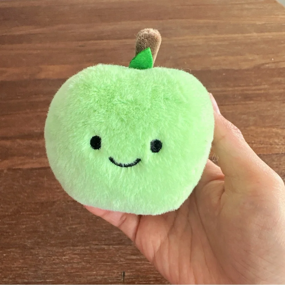Cute Green Apple Plush Keychain Bag Charm Keychain Kawaii Soft Stuffed Gift